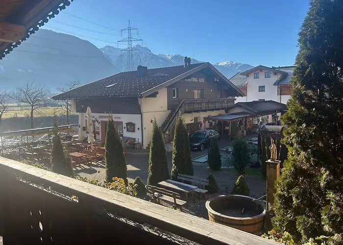 Rafting Alm 宾馆 海明