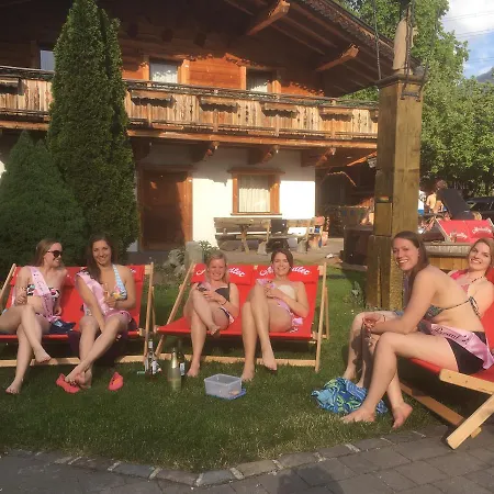 بيت ريفي Rafting Alm