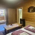 宾馆 Rafting Alm 海明